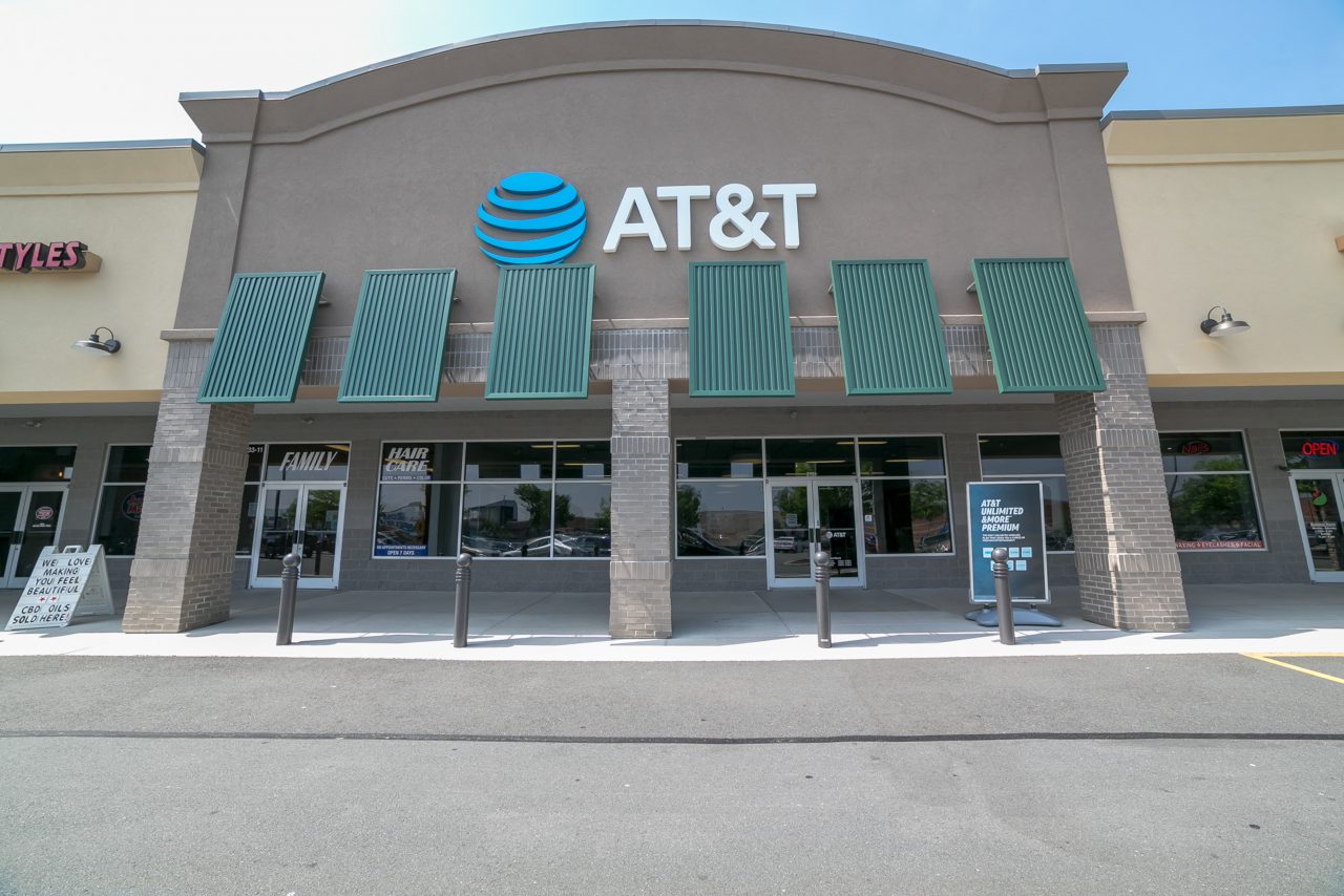 AT&T - Broadcasting Square