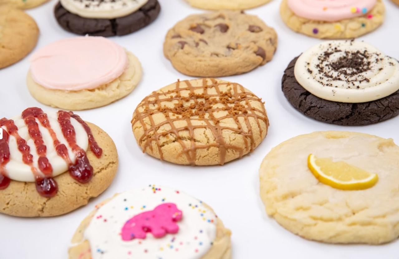 Crumbl Broadcasting Square